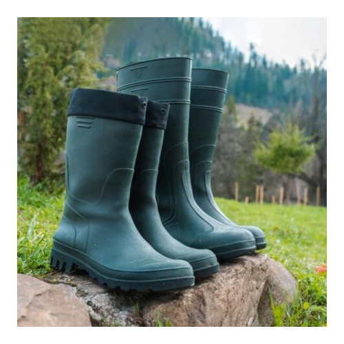 Gloves & Footwear