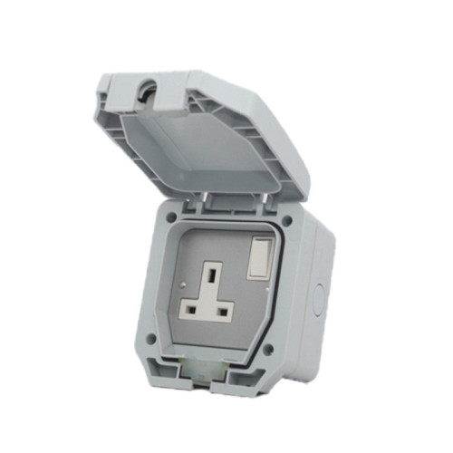 Outdoor IP66 Switched Socket - 1 Gang EL95P