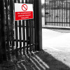 No unauthorised vehicles beyond this point - 1.2mm Recyclable PP (600 x 450mm)